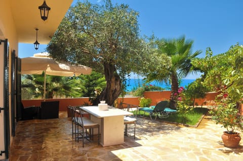 Apartment, 2 Bedrooms, Smoking, Balcony | BBQ/picnic area