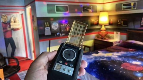 Signature Double Room | Desk, iron/ironing board, free WiFi