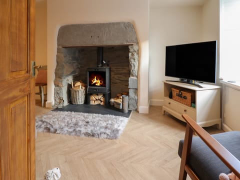 4 bedrooms, individually decorated, individually furnished, free WiFi