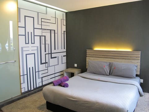 Superior Double Room | Desk, iron/ironing board, free WiFi, bed sheets