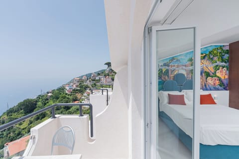 Junior Suite, Balcony, Sea View | Premium bedding, minibar, in-room safe, soundproofing