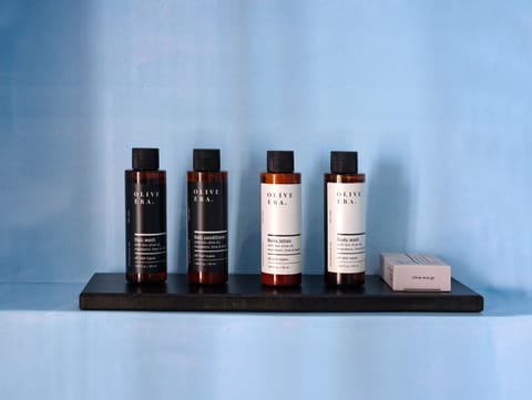 Deluxe Room, Garden View | Premium bedding, in-room safe, soundproofing, free WiFi