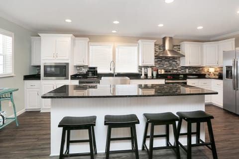 House, Multiple Beds (Salty Breeze) | Private kitchen | Oven, toaster