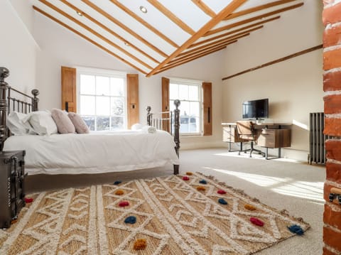Cottage | 3 bedrooms, individually decorated, individually furnished, free WiFi