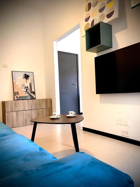 Apartment | Living area | Plasma TV