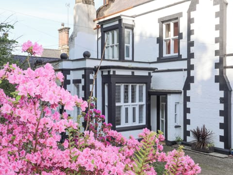 Cottage | Exterior