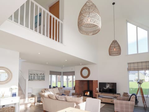 Cottage | Living area