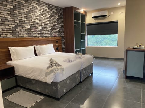 Desk, laptop workspace, free cribs/infant beds, free WiFi