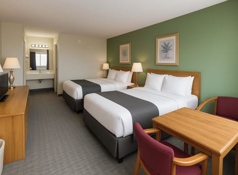 Desk, soundproofing, iron/ironing board, bed sheets