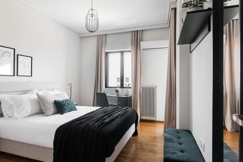 Standard Apartment | 2 bedrooms, desk, laptop workspace, blackout drapes