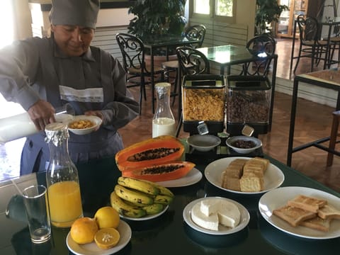 Free daily full breakfast