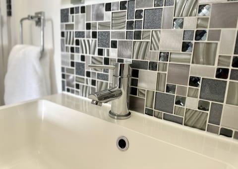 Double Room | Bathroom | Hair dryer, towels