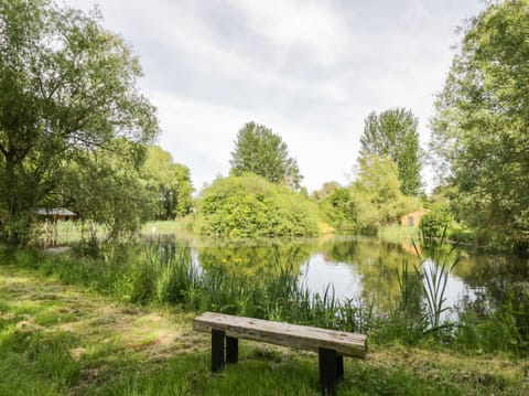 Cottage | Property grounds