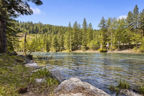 Cabin, 2 Bedrooms | Miscellaneous