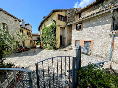 House, 2 Bedrooms, Smoking, Balcony | Exterior