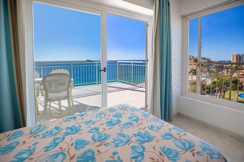 In-room safe, desk, free WiFi, bed sheets