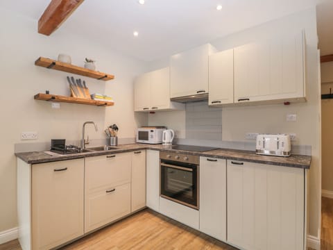 Fridge, dishwasher, electric kettle, toaster