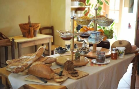 Buffet breakfast for a fee