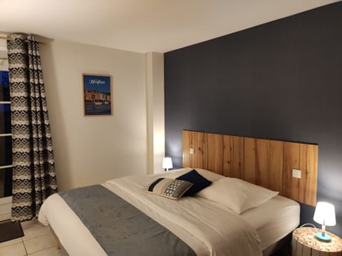 Double or Twin Room, Garden View, Ground Floor | Individually decorated, individually furnished, desk, soundproofing