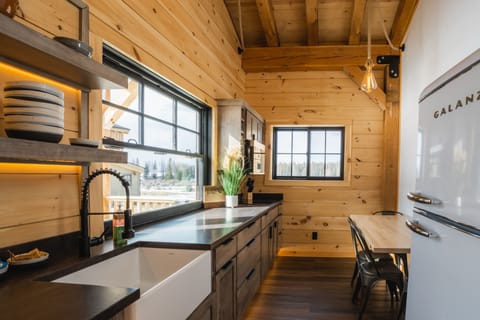 Luxury Cabin, 2 Queen Beds, Valley View | Private kitchen | Espresso maker