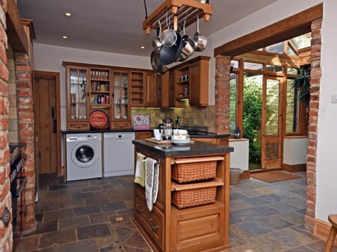 Fridge, dishwasher, electric kettle, toaster