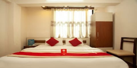 Suite | Free WiFi, bed sheets