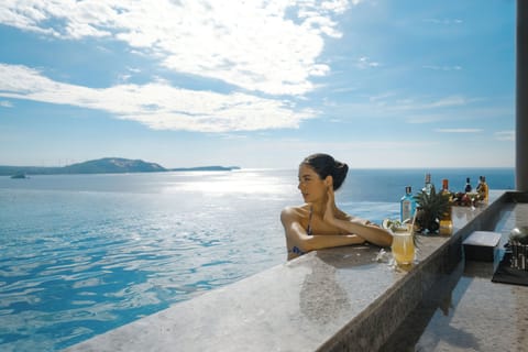 Poolside bar