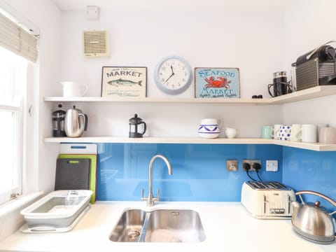 Fridge, dishwasher, electric kettle, toaster