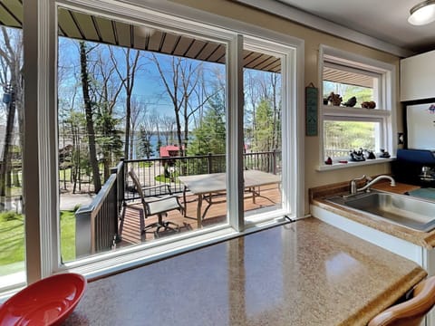 House (4 Bedrooms) | Property amenity
