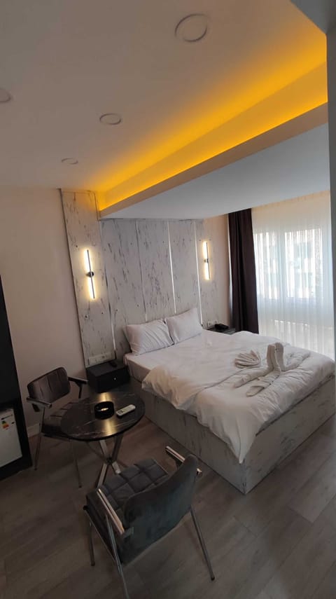 Room | Egyptian cotton sheets, premium bedding, down comforters