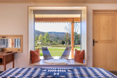 Mountain King | Mountain view