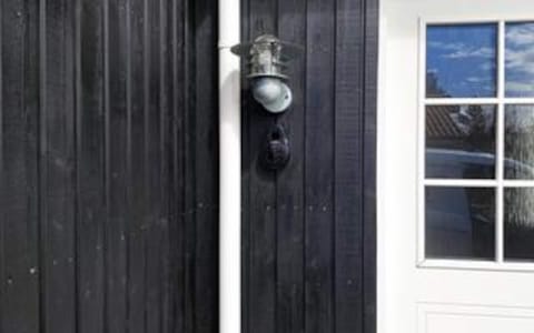 House | Exterior detail