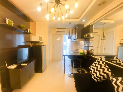 Apartment | Living area | TV