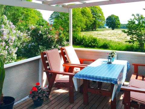 House | Dining
