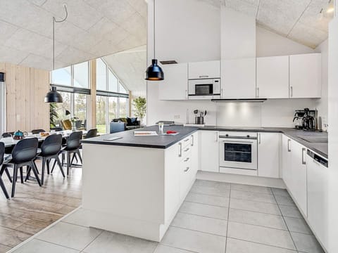 House | Private kitchen