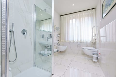 Superior Double Room, 1 Bedroom, Refrigerator, Courtyard Area | Bathroom | Shower, hair dryer, slippers, bidet