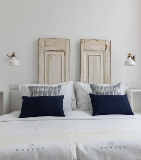 City Studio Suite | Soundproofing, iron/ironing board, free WiFi, bed sheets