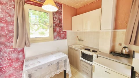 Economy Apartment | Premium bedding, memory foam beds, in-room safe, individually decorated