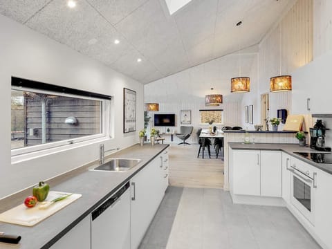 House | Private kitchen