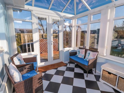 Cottage | Interior