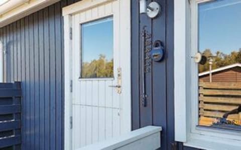House | Exterior detail