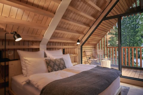 In-room safe, individually decorated, blackout drapes, soundproofing