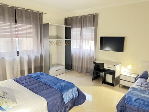 Minibar, in-room safe, soundproofing, iron/ironing board