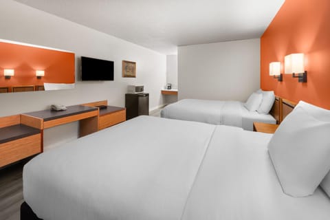 Room, 2 Queen Beds, Non Smoking | Desk, WiFi (free), bed sheets