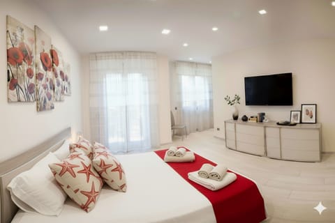Basic Apartment | 2 bedrooms, desk, iron/ironing board, free WiFi