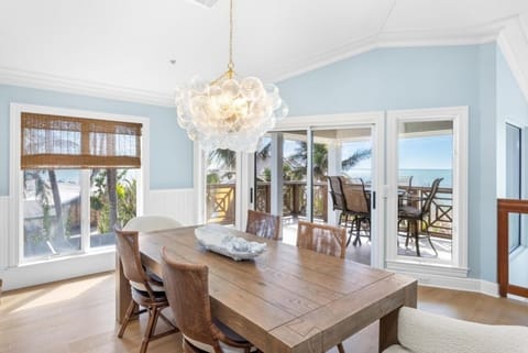 House, 3 Bedrooms | Dining