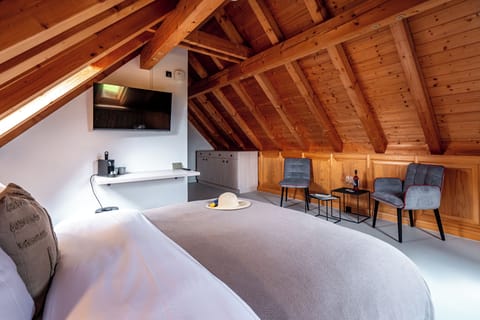 Comfort Double Room | Hypo-allergenic bedding, free WiFi