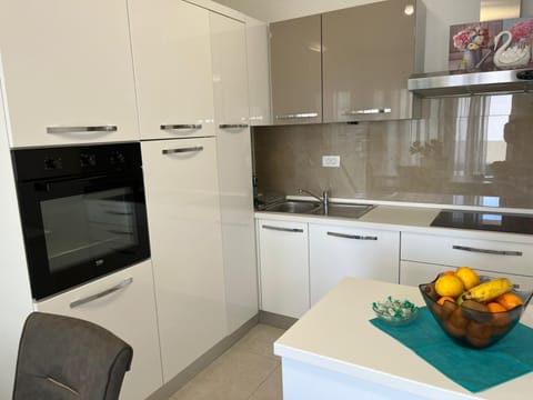 Superior Apartment, 1 Bedroom, Balcony, City View | Private kitchen | Fridge, oven, stovetop, dishwasher