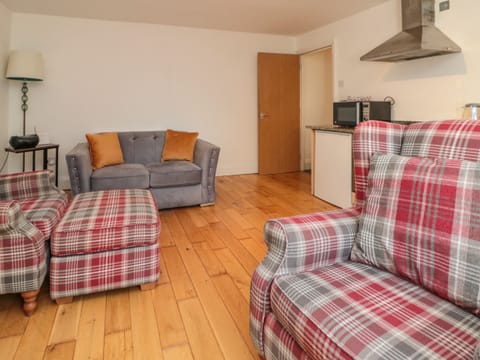 Cottage | Living area