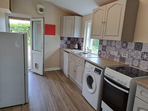 Fridge, dishwasher, electric kettle, toaster